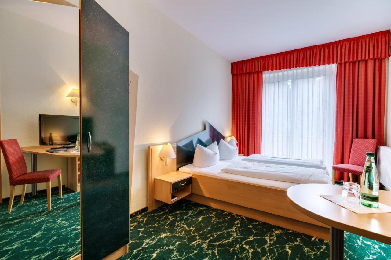 Waldhotel Vogtland Klingenthal Zewnętrze zdjęcie