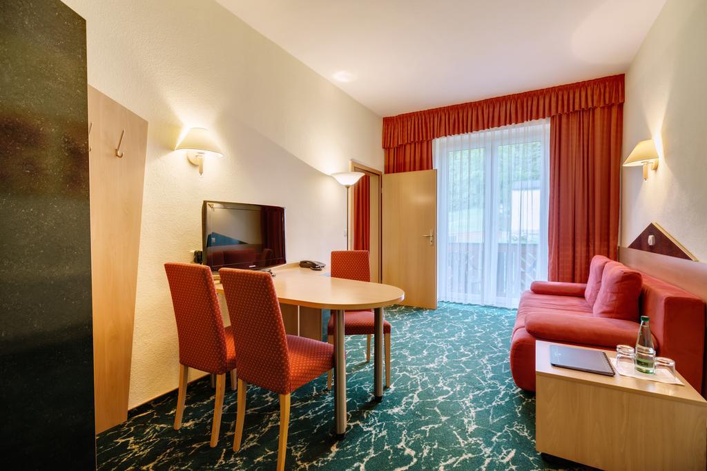 Waldhotel Vogtland Klingenthal Zewnętrze zdjęcie